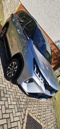 TOYOTA HILUX SW4 2.8 D-4D TURBO DIESEL DIAMOND 7L 4X4 AUTOMÁTICO TOYOTA HILUX SW4 2.8 D-4D TURBO DIESEL DIAMOND 7L 4X4 AUTOMÁTICO